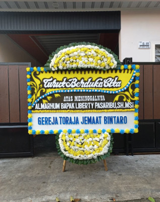 Papan Bunga Duka di Cimarias