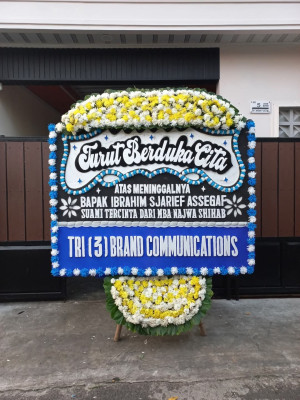 Papan Bunga Duka di Cimarias